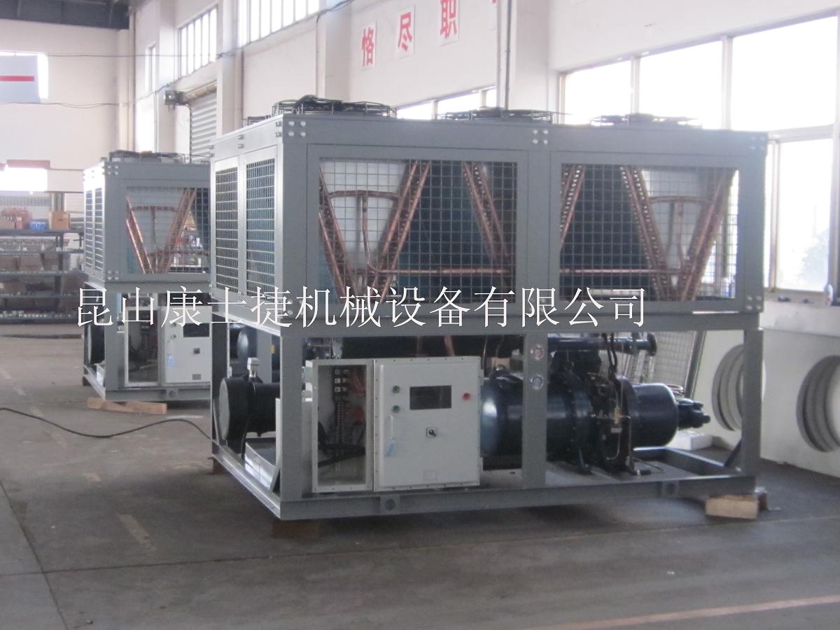 螺桿式工業(yè)防爆冷水機(jī)